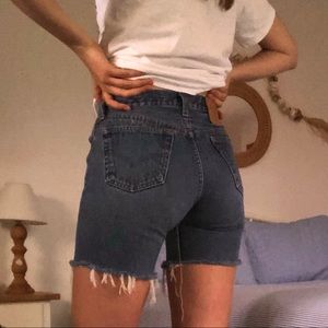 Cropped Levi Jeans!!🦋🌀